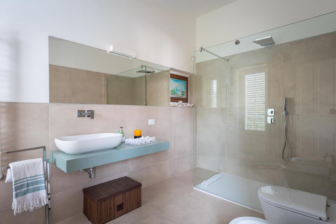 Domus Orestea Luxury Suites Palermo Bagian luar foto