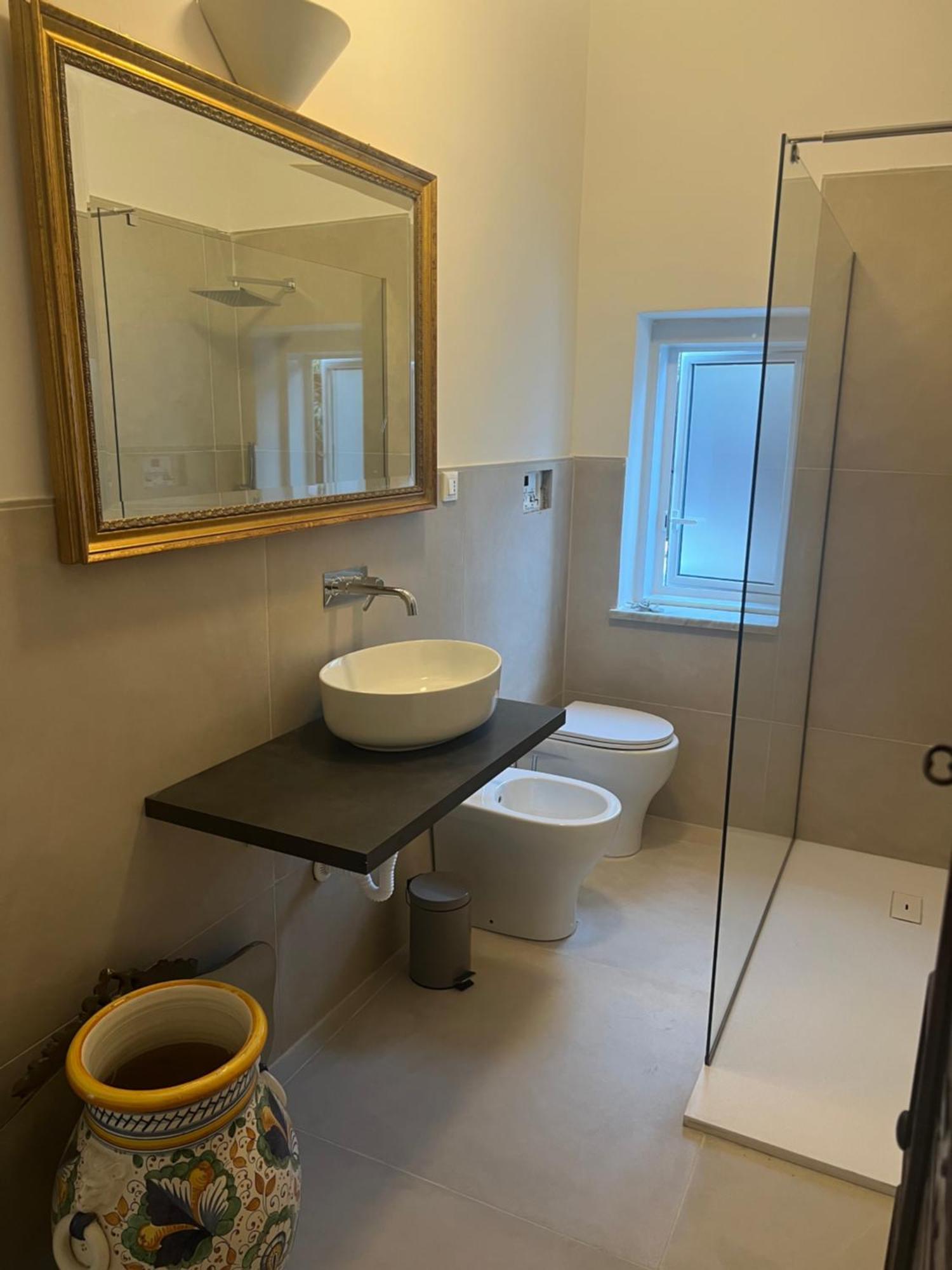 Domus Orestea Luxury Suites Palermo Bagian luar foto