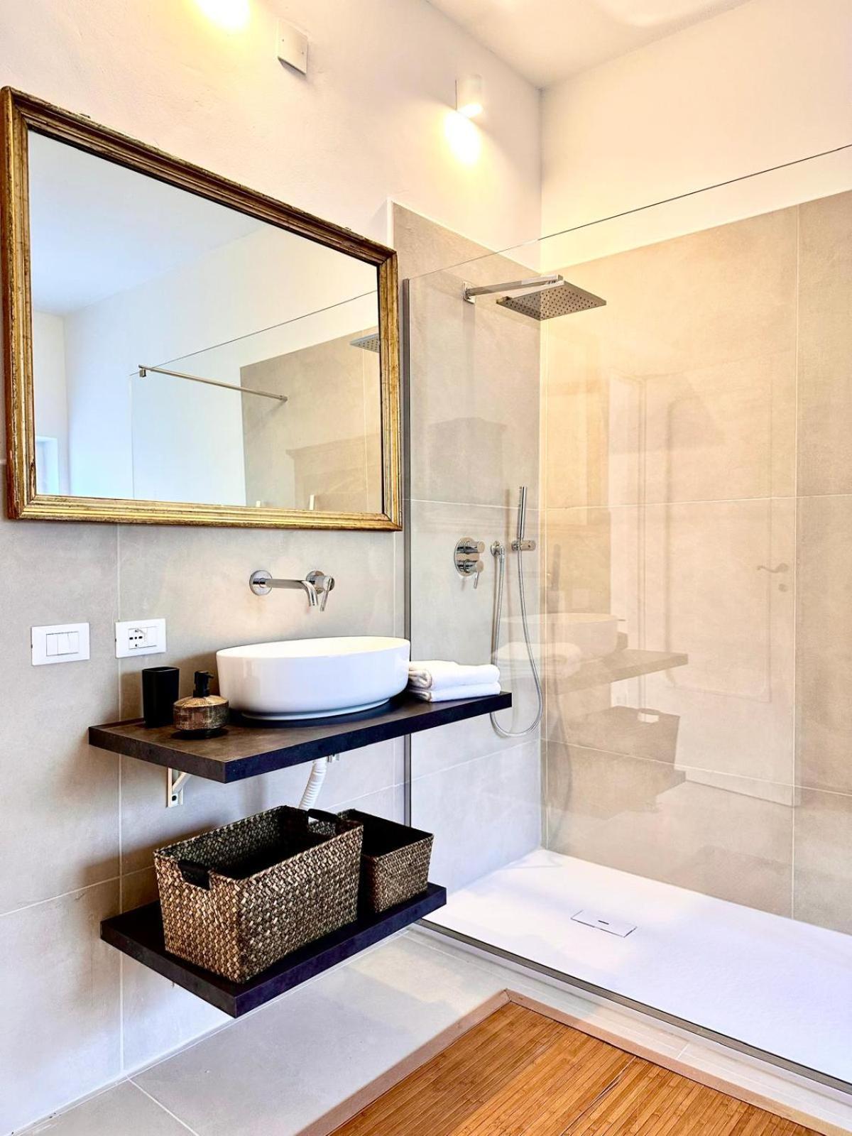 Domus Orestea Luxury Suites Palermo Bagian luar foto