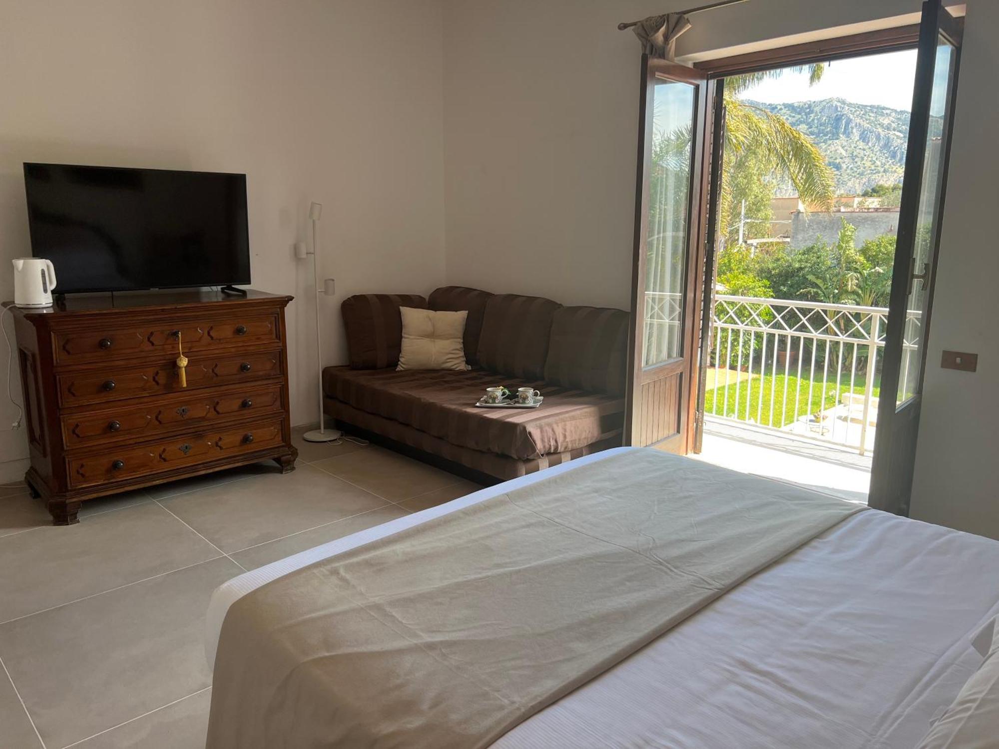 Domus Orestea Luxury Suites Palermo Bagian luar foto