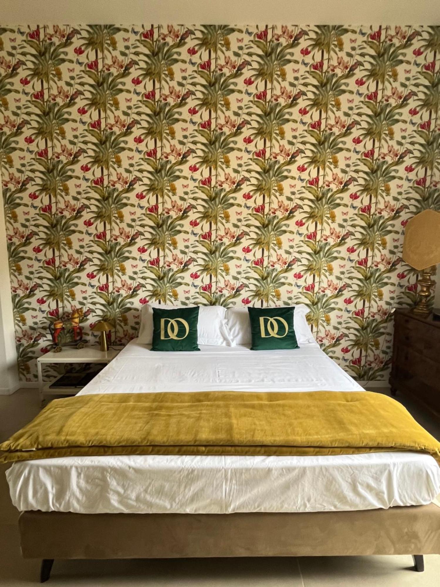 Domus Orestea Luxury Suites Palermo Bagian luar foto